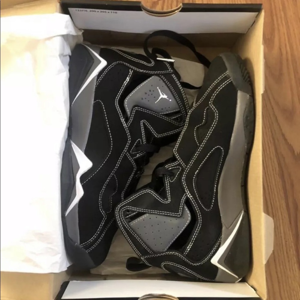 Nike Air Jordan True Flight GS 342964-011 Sz 6y
